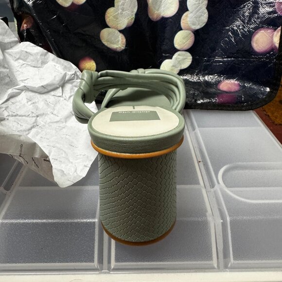 Never before work Dolce vita sandals - Picture 3 of 5